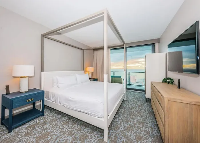 1612 - Beachfront * Clearwater Beach