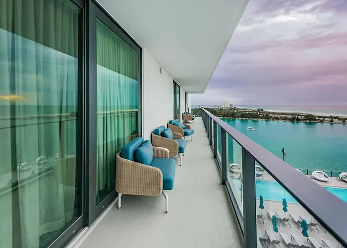 1612 - Beachfront *