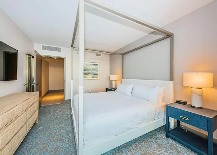 1612 - Beachfront * Clearwater Beach