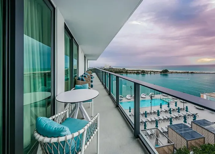 1612 - Beachfront *